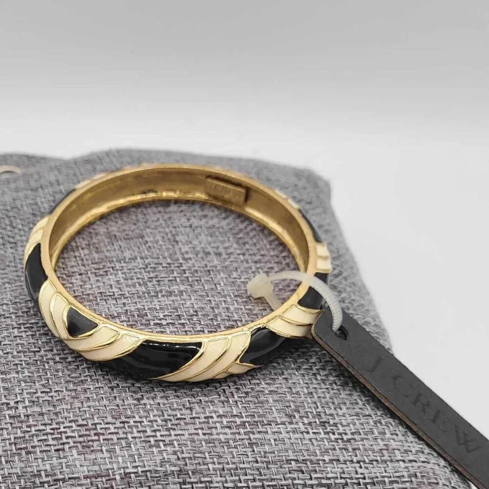 J Crew Black and Ivory Gold Tone Bangle Bracelet NWT! NEW!